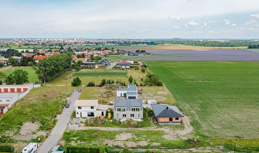 Prodej domu 136 m² s pozemkem 428 m², Pardubice – náhled fotky 37