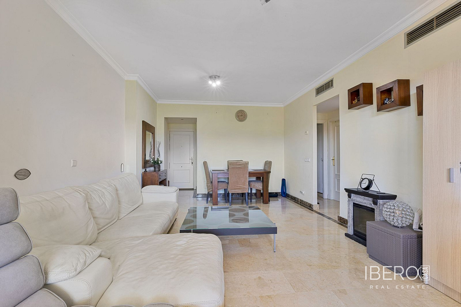 Piso 3+kk – Estepona, Saladillo-Benamara - Más