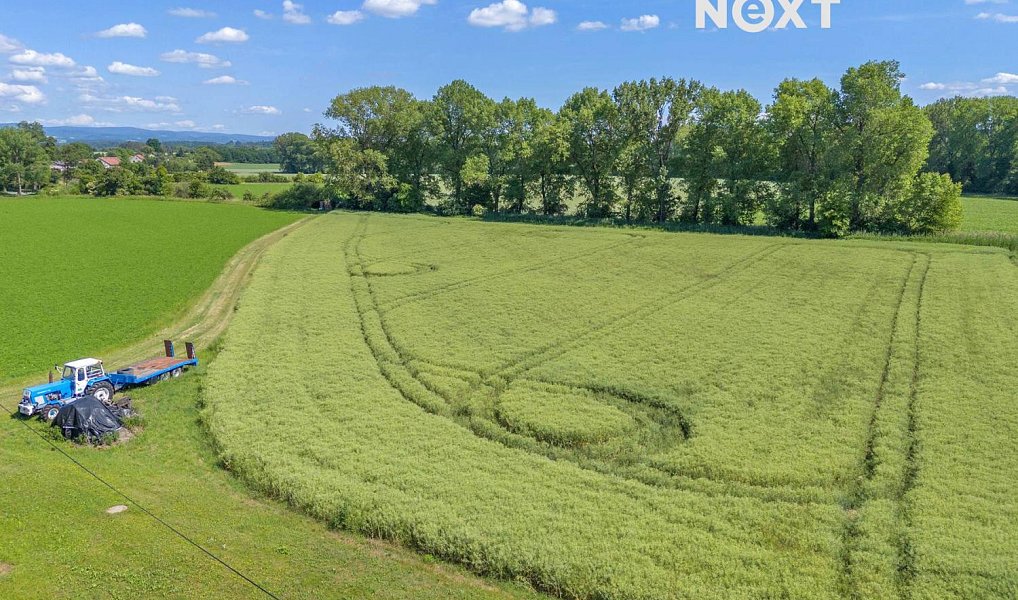Prodej stavebního pozemku 6 710 m², Nahořany – náhled fotky 6
