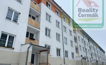 Pronájem bytu 3+1 80 m², Pod Makovým vrchem, Holýšov, okres Plzeň-Jih