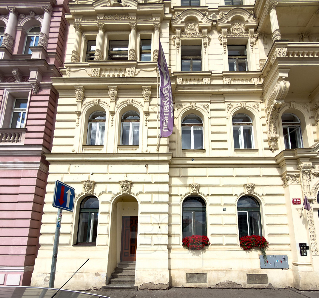 Pronájem kanceláře 37 m² – fotografie 2