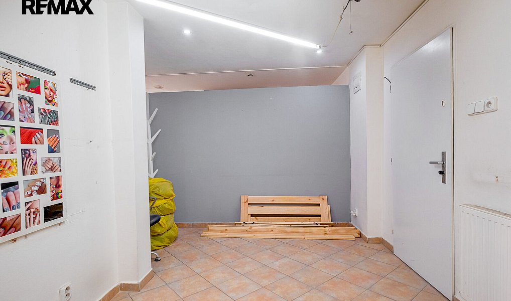 Pronájem obchodních prostor 151 m², Praha – náhled fotky 10