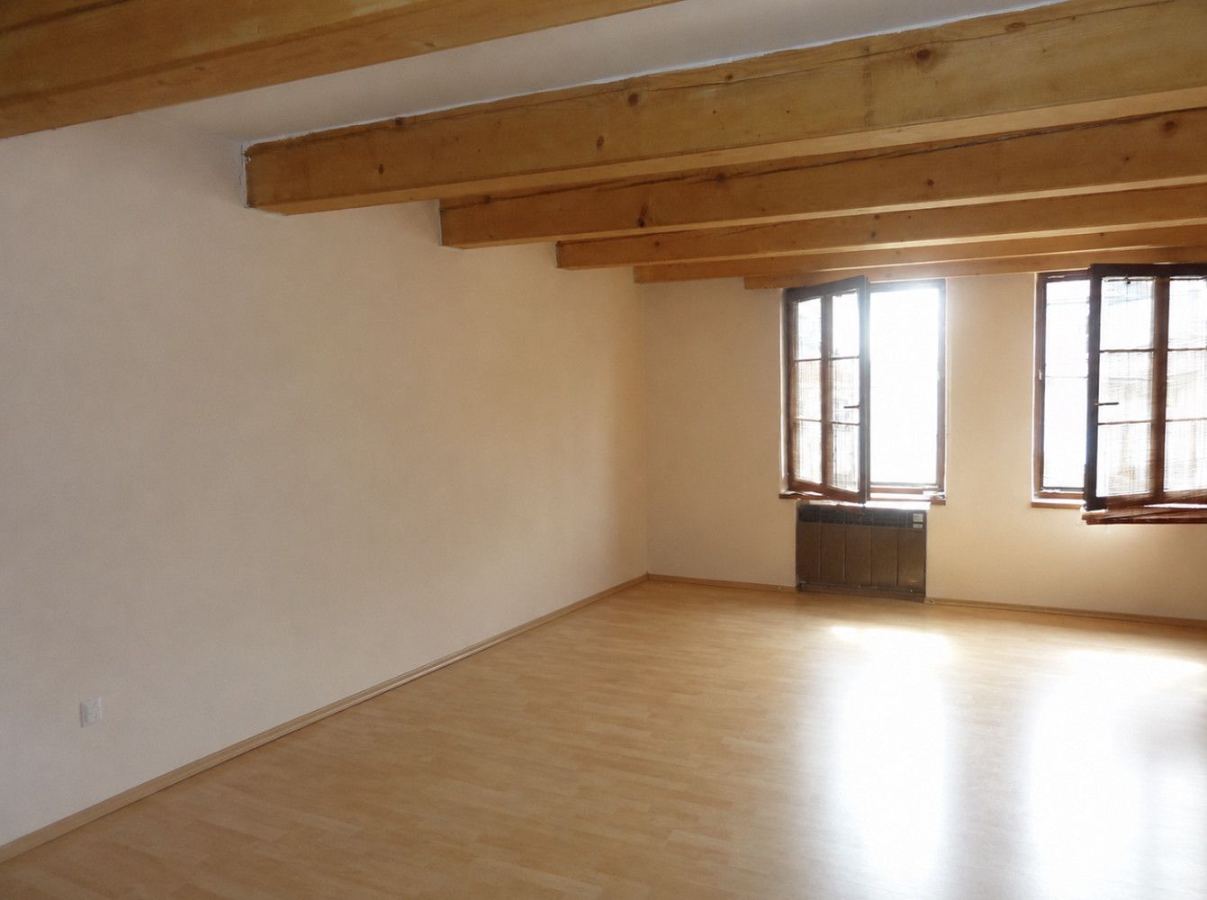 Pronájem bytu 1+kk 33 m² — photo 2