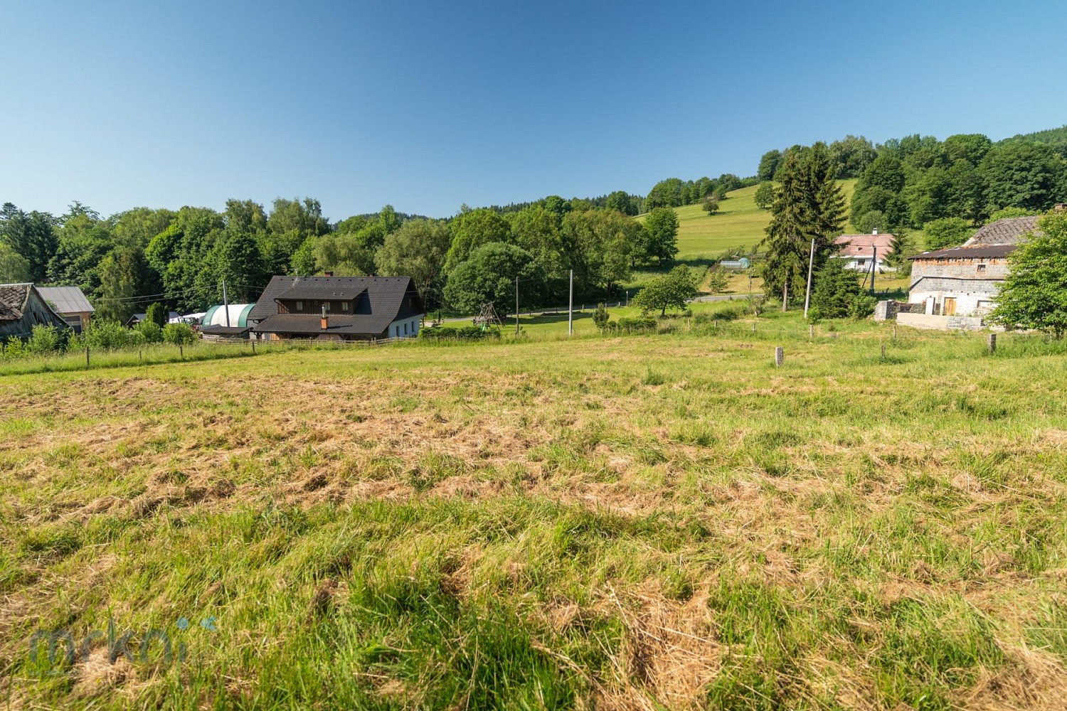Prodej stavebního pozemku 3 000 m² — photo 3
