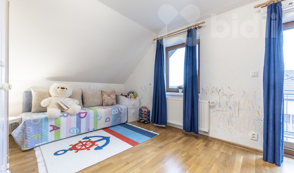 Prodej domu 160 m² s pozemkem 591 m², Jeneč – náhled fotky 25