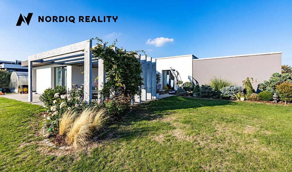 Prodej domu 171 m² s pozemkem 1 243 m², Kladruby – náhled fotky 17