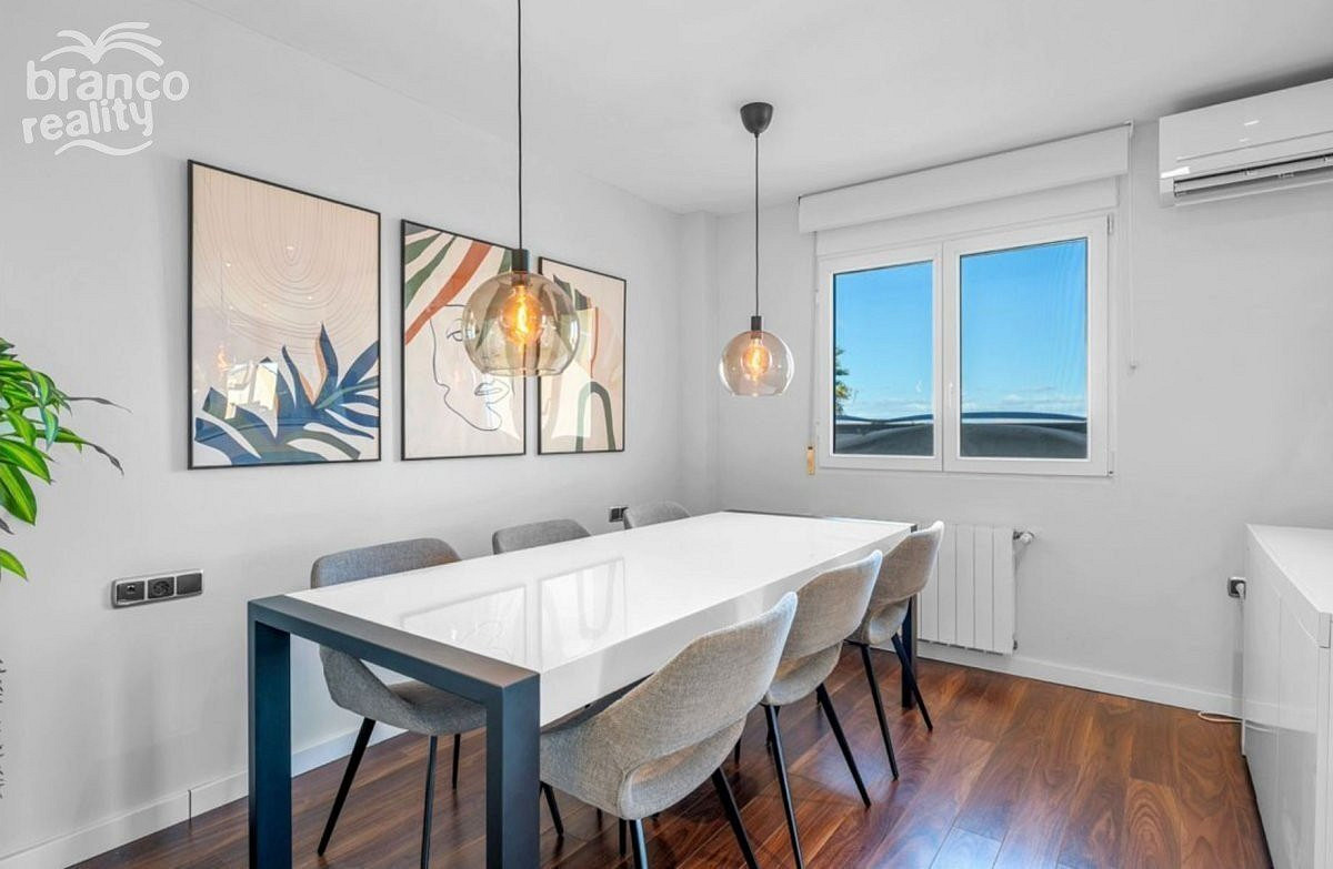 Prodej domu 180 m² s pozemkem 600 m² – další