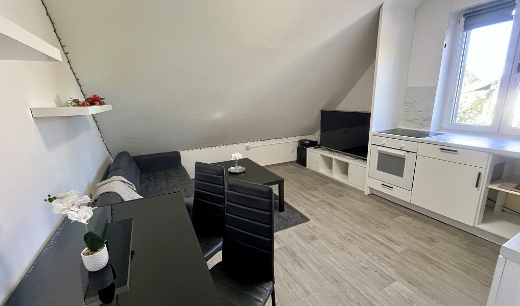Pronájem bytu 4+kk 82 m², Český Brod – náhled fotky 13
