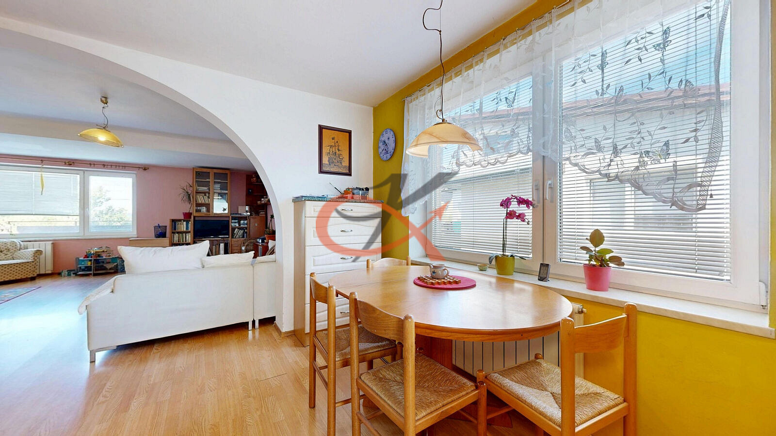 Prodej domu 225 m² s pozemkem 106 m² – fotografie 4
