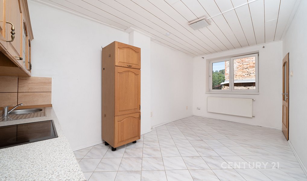 Prodej nájemního domu, činžáku 113 m², Úpice – náhled fotky 15