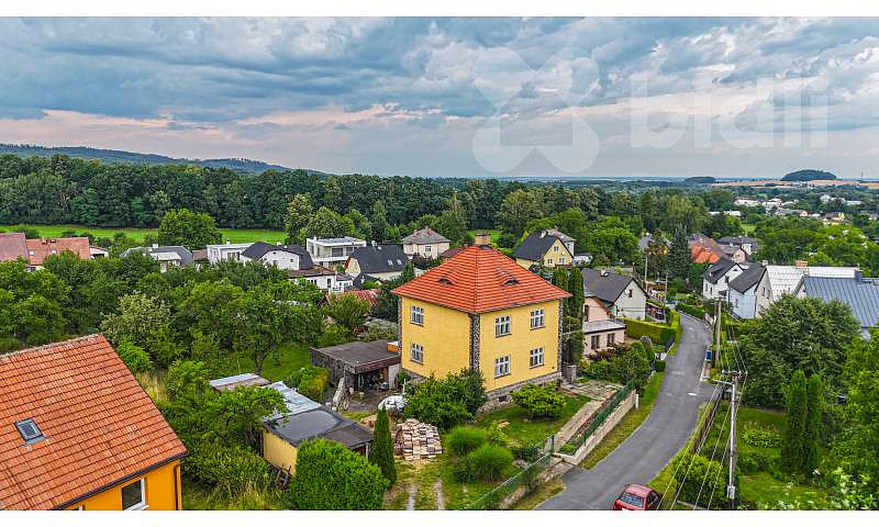 Prodej domu 310 m² s pozemkem 1 623 m²