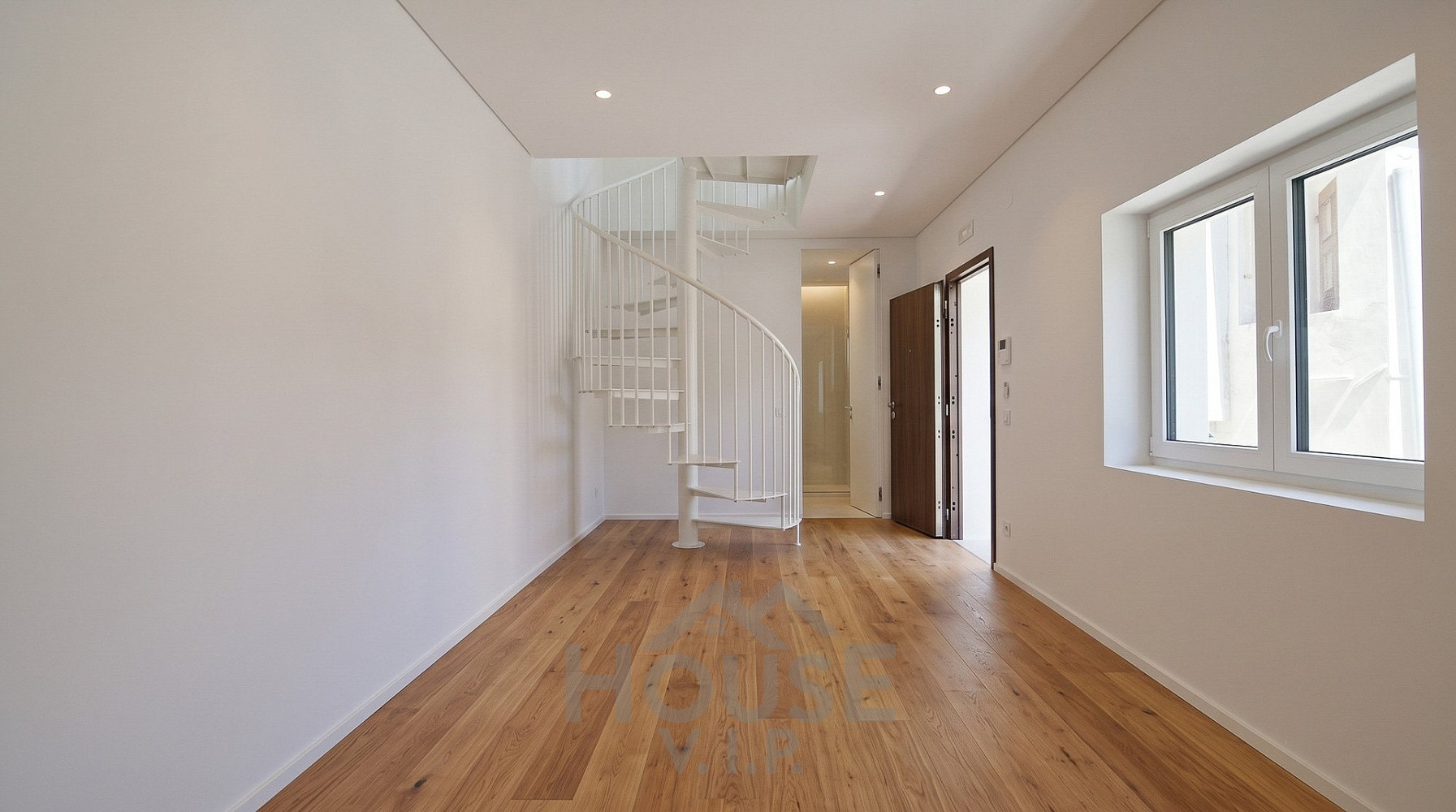Prodej bytu 2+kk 65 m² – pohled 3