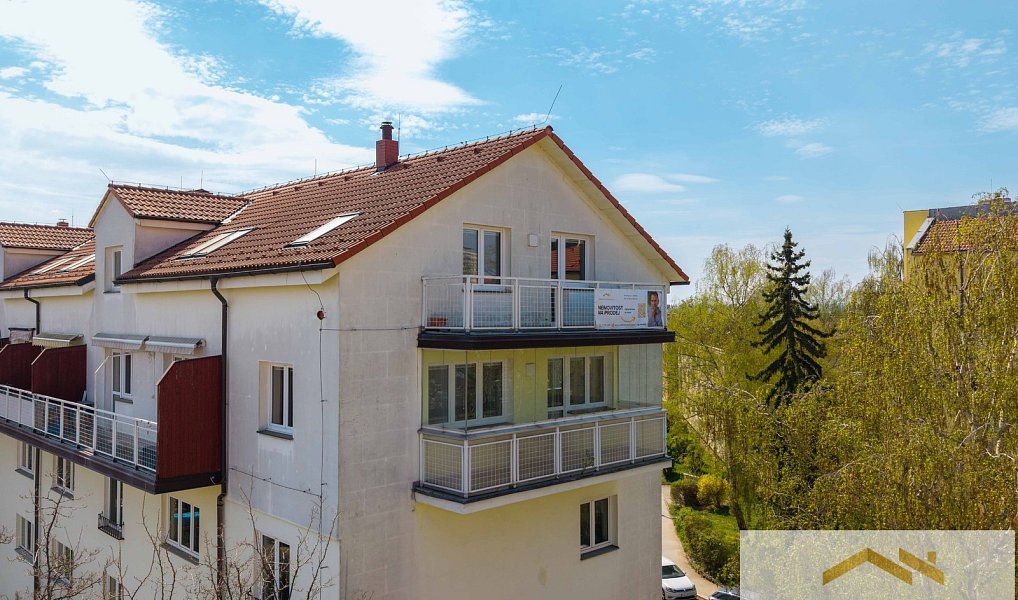 Pronájem bytu 3+kk 100 m², Praha – náhled fotky 22