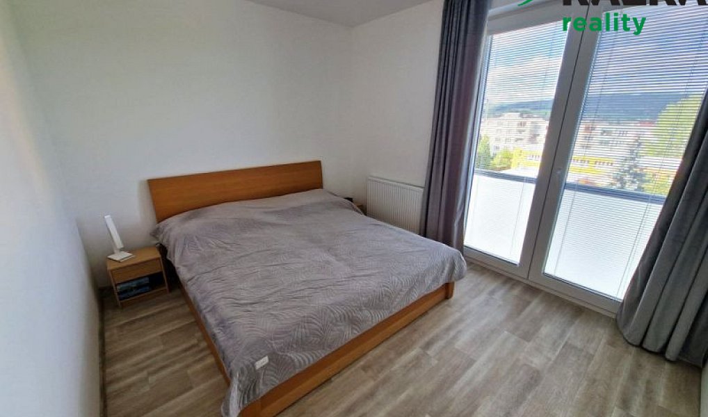 Prodej bytu 4+kk 84 m², Karlovy Vary – náhled fotky 5
