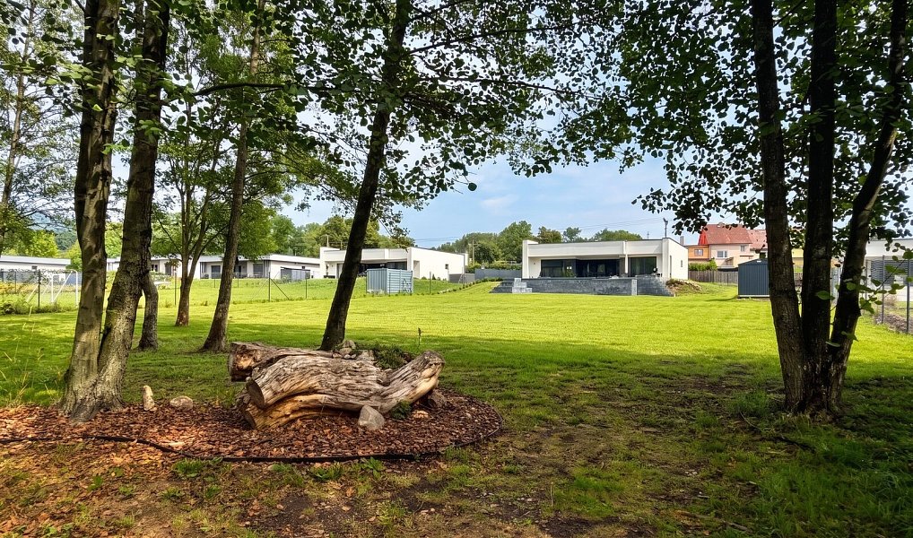 Prodej domu 118 m² s pozemkem 2 864 m², Krupka – náhled fotky 15