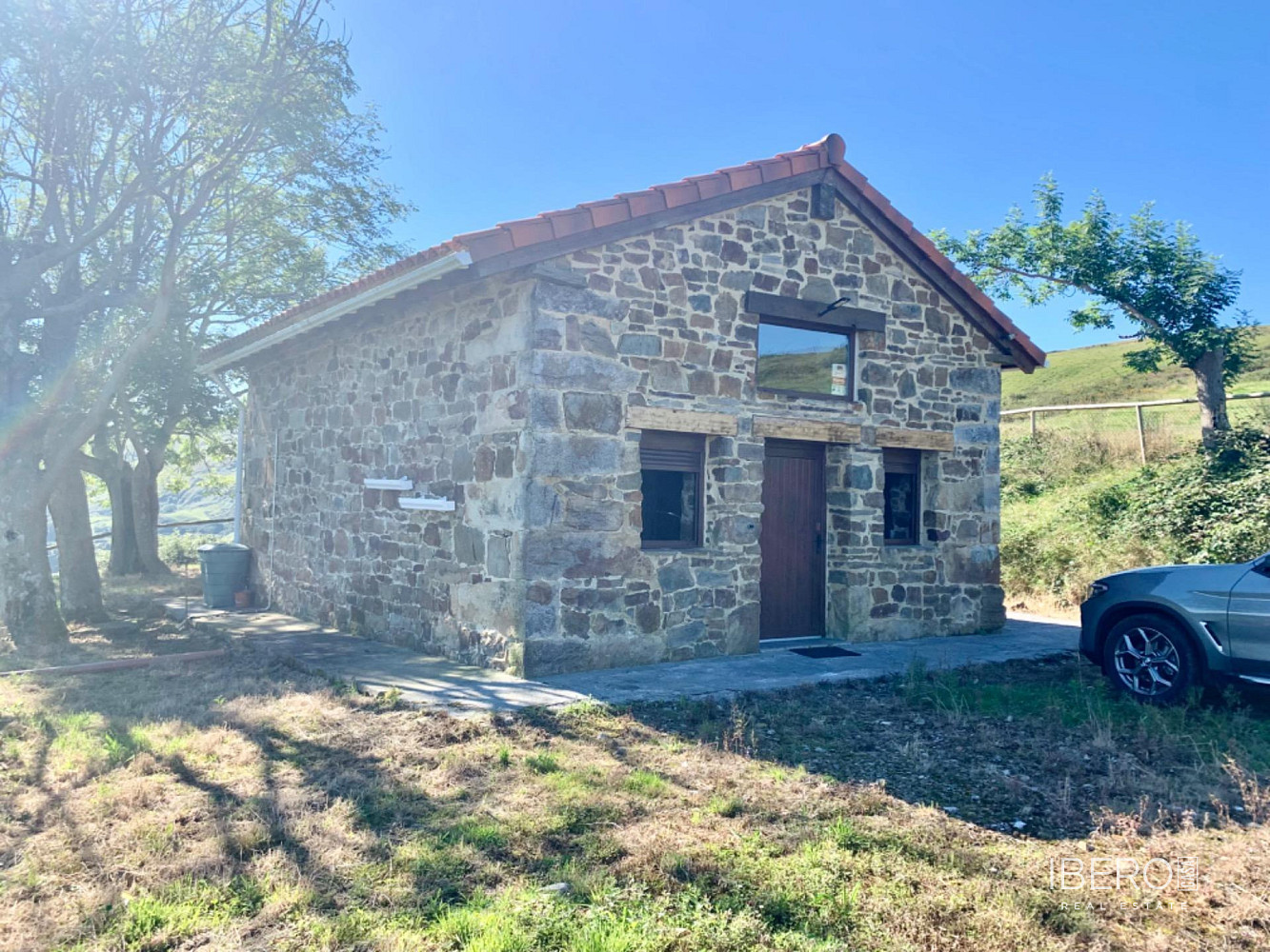 Prodej domu 90 m² s pozemkem 20 199 m² — photo 2