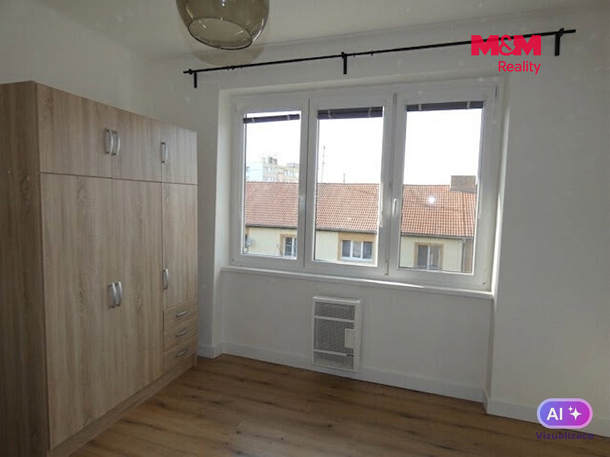 Pronájem bytu 2+1 56 m² – fotografie 3