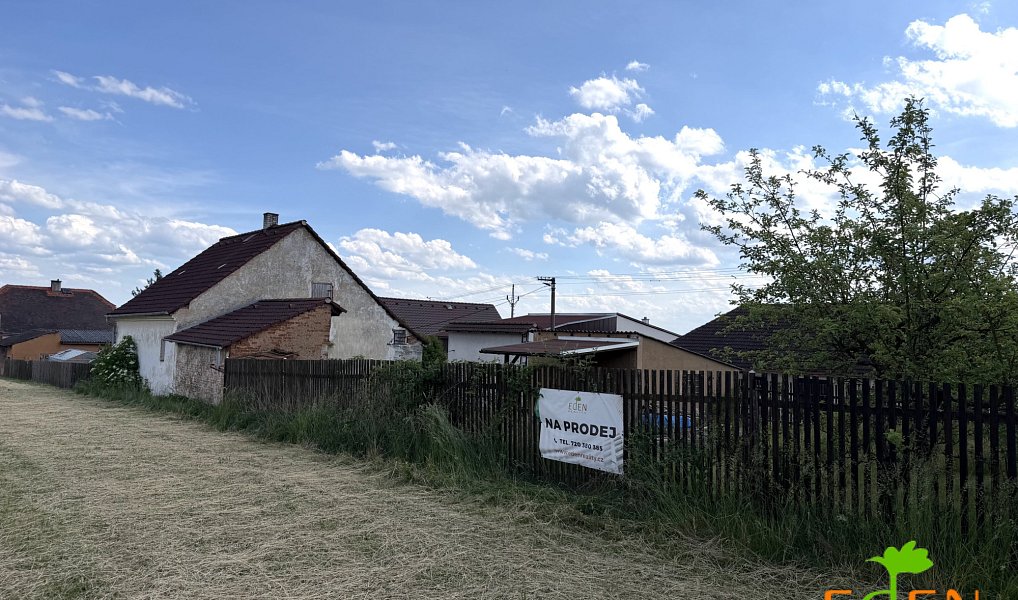 Prodej domu 135 m² s pozemkem 878 m², Břasy – náhled fotky 28