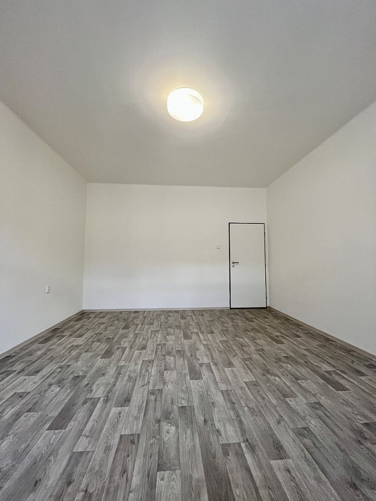 Pronájem bytu 1+1 50 m² – fotografie 5
