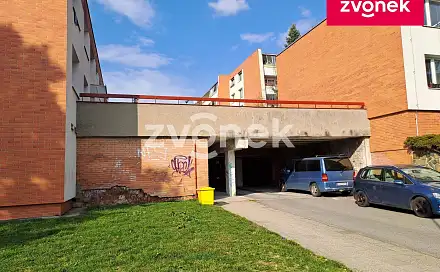 Prodej garáže 13 m2, Zlín, Dětská, Zlín