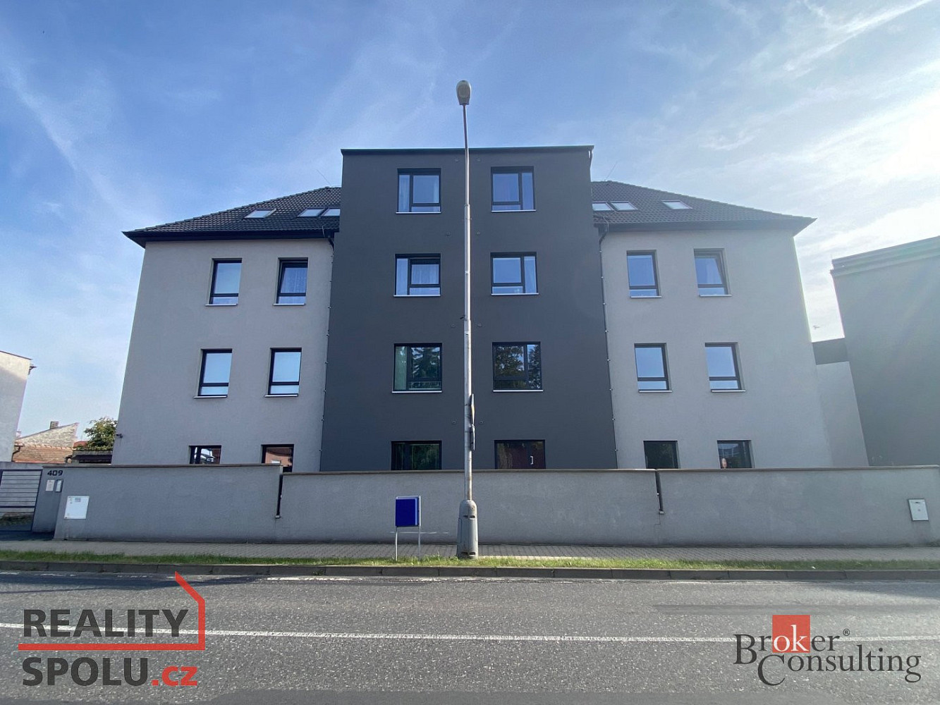 Pronájem bytu 4+kk 80 m²