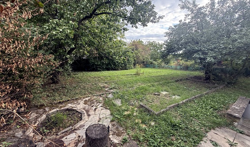 Prodej zahrady 295 m², Praha – náhled fotky 8