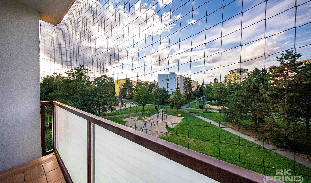 Prodej bytu 1+1 46 m², Praha – náhled fotky 16