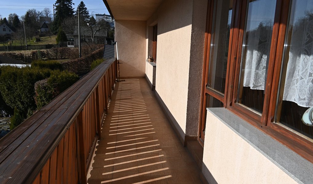 Prodej domu 302 m² s pozemkem 800 m², Oborná – náhled fotky 44