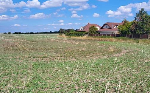 Prodej pozemku 3 488 m², Praha 10 - Dolní Měcholupy