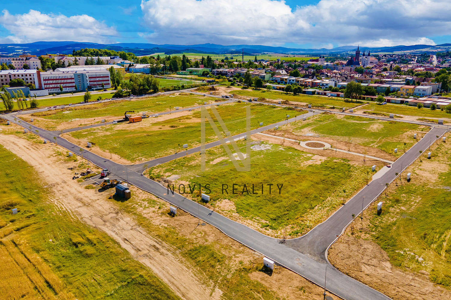 Prodej stavebního pozemku 793 m² – fotografie 4