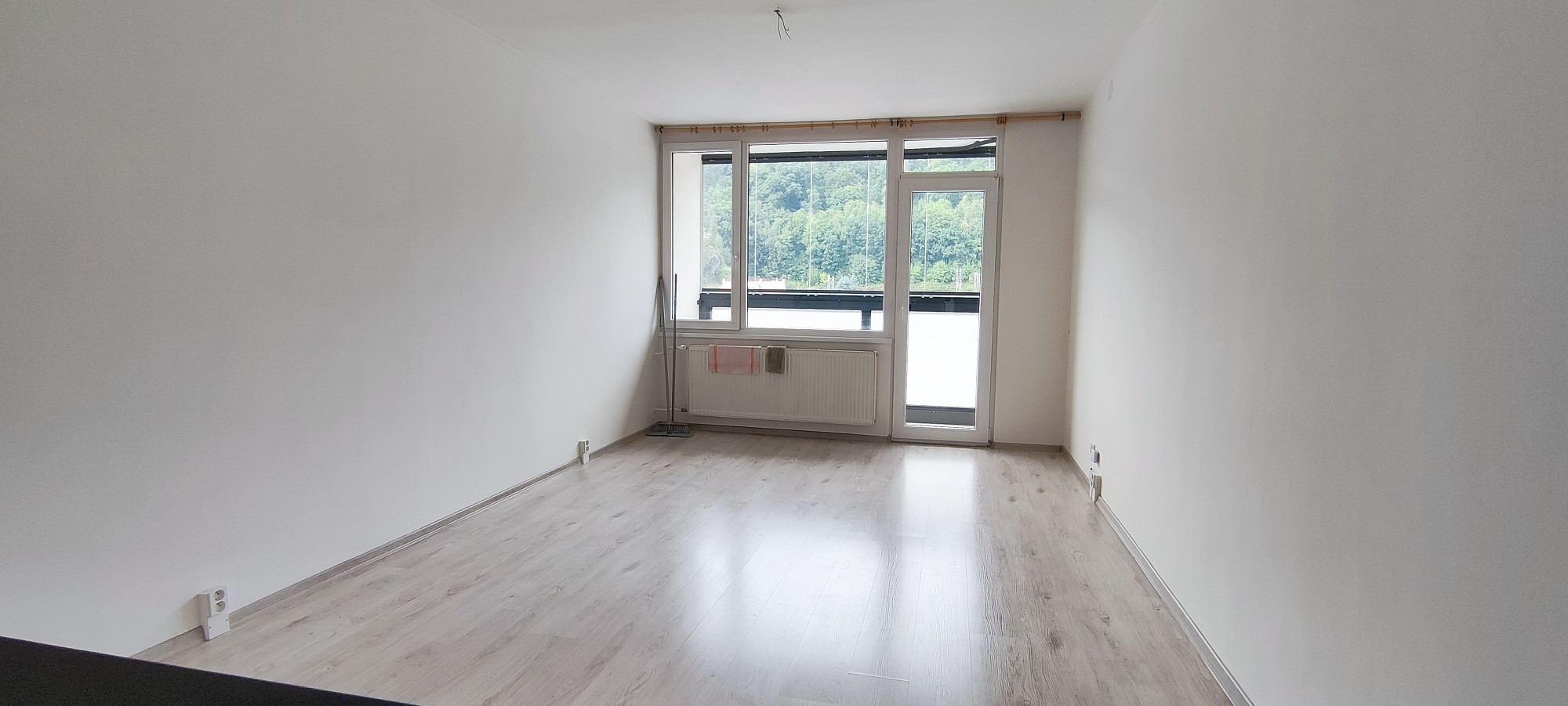 Pronájem bytu 1+kk 29 m² – pohled 2