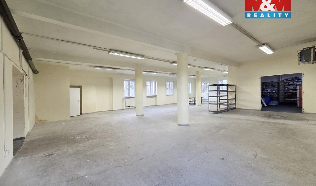Pronájem obchodních prostor 157 m², Karlovy Vary – náhled fotky 5