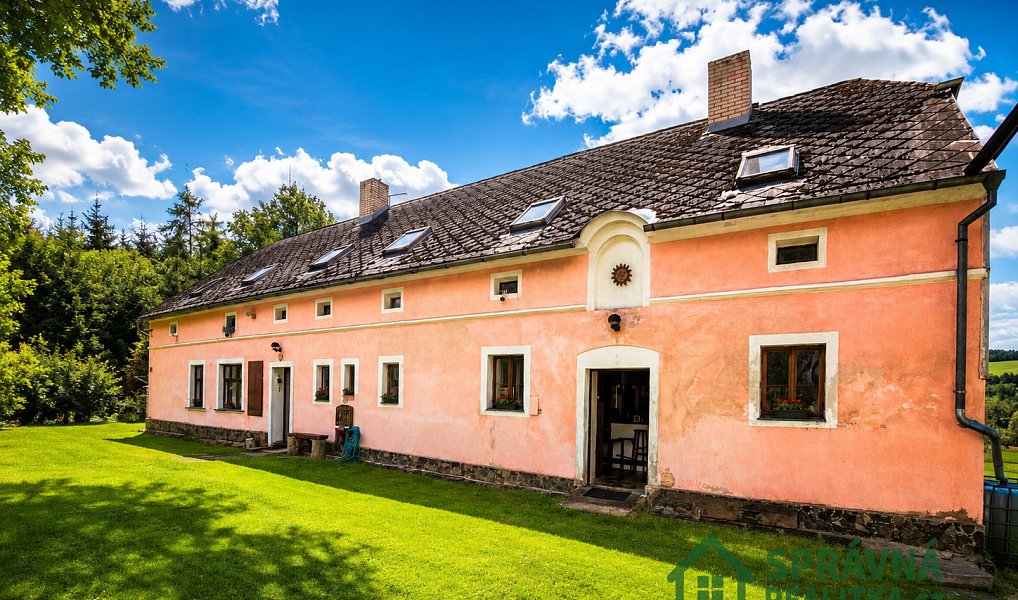 Prodej domu 350 m² s pozemkem 1 990 m², Hora Svatého Václava – náhled fotky 4