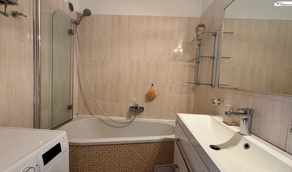 Pronájem bytu 3+1 75 m², Liberec – náhled fotky 4