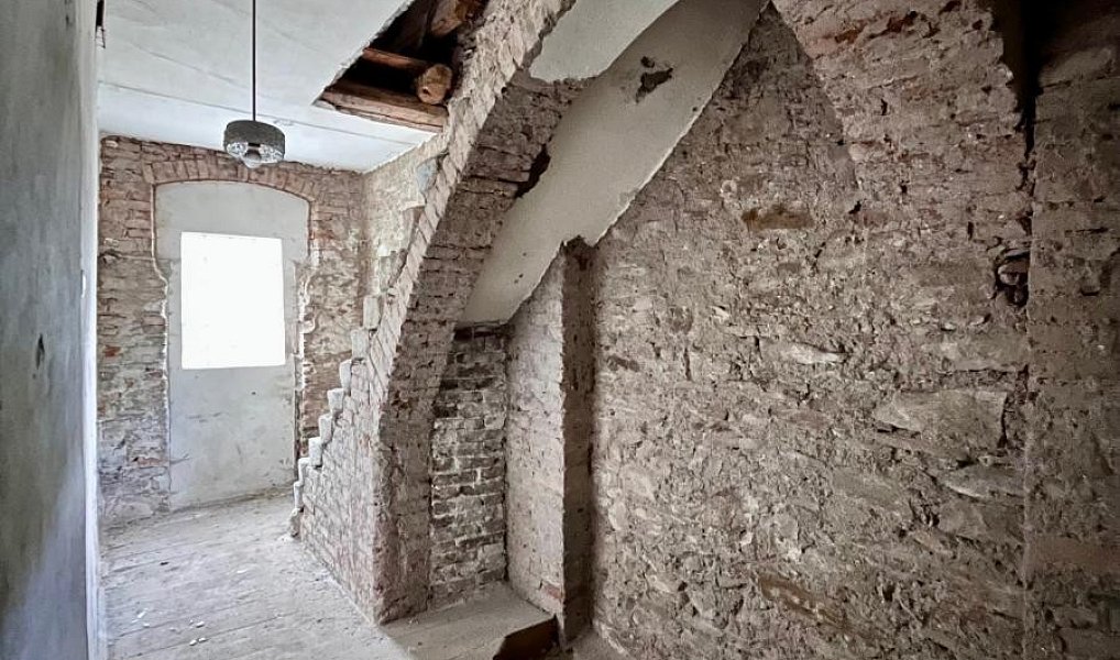 Prodej domu 264 m² s pozemkem 266 m², Jáchymov – náhled fotky 15