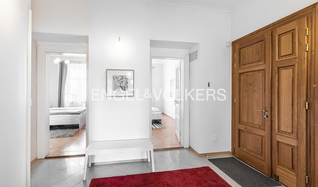 Pronájem bytu 3+1 108 m², Praha – náhled fotky 8