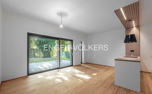 Pronájem domu 146 m² s pozemkem 260 m²