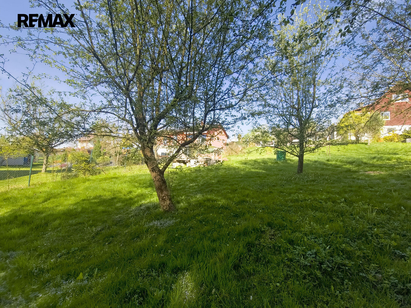 Prodej stavebního pozemku 839 m² – fotografie 5
