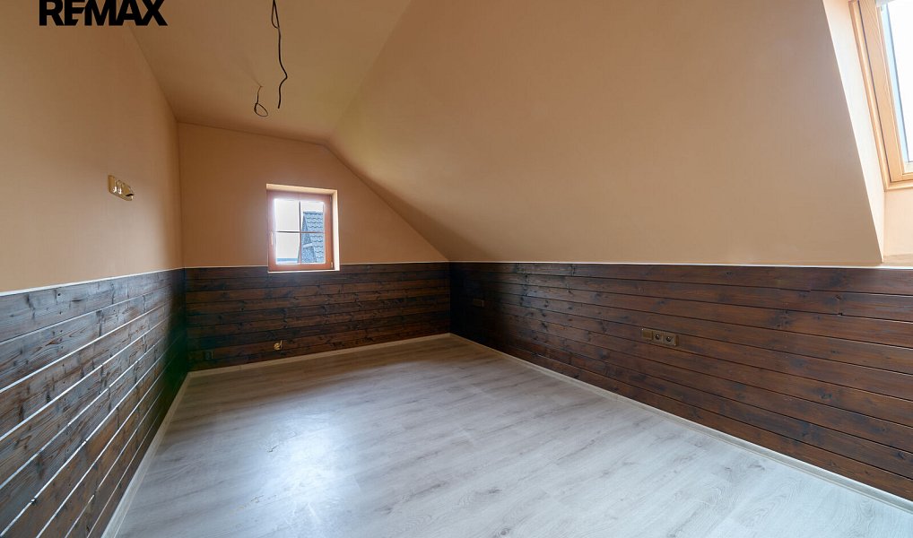 Prodej domu 177 m² s pozemkem 631 m², Olešnice – náhled fotky 27
