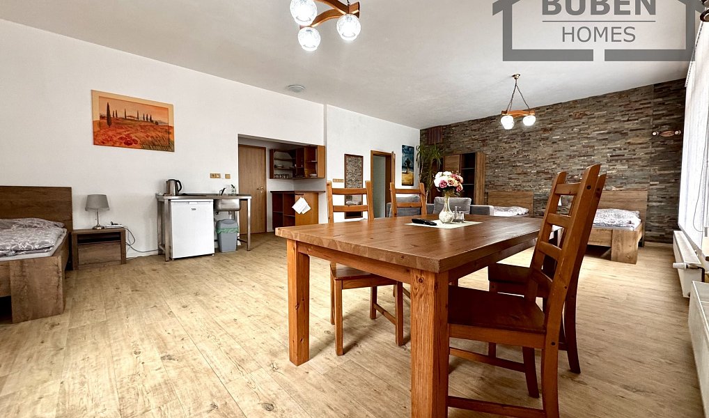 Prodej domu 480 m² s pozemkem 1 077 m², Tachov – náhled fotky 57