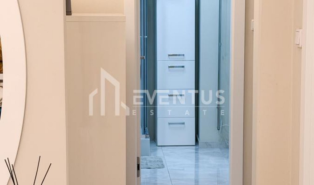 Pronájem bytu 2+1 89 m², Praha – náhled fotky 9
