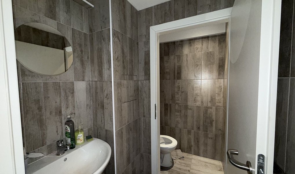 Pronájem obchodních prostor 56 m², Praha – náhled fotky 9