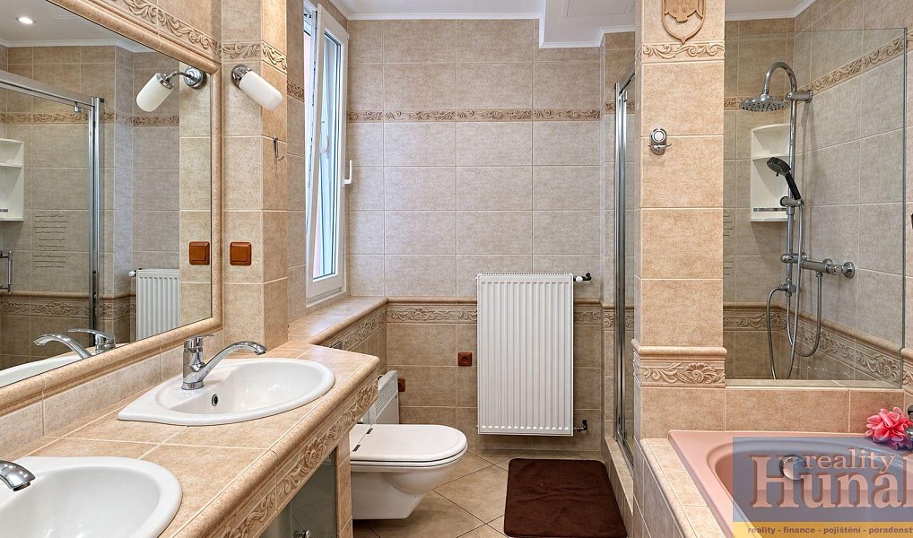 Prodej domu 222 m² s pozemkem 1 232 m², Kámen – náhled fotky 8