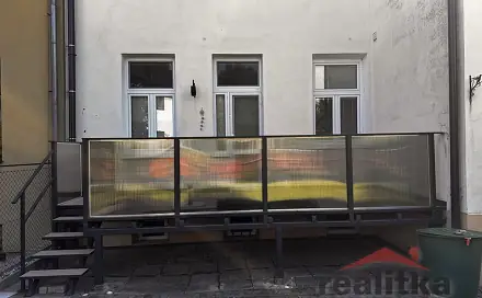 Pronájem bytu 1+kk 35 m², Na Nivě, Opava - Předměstí