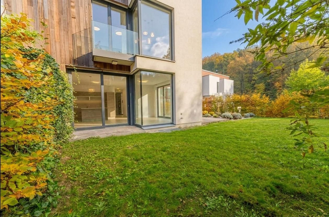 Pronájem domu 179 m² s pozemkem 435 m²