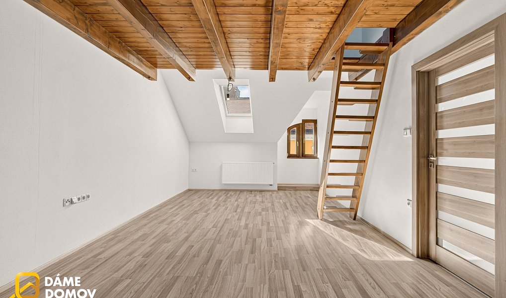 Prodej bytu 4+kk 94 m², Uherské Hradiště – náhled fotky 30