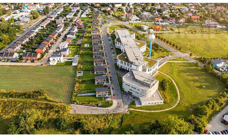 Prodej stavebního pozemku 1 273 m²
