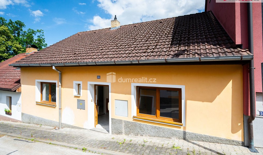 Prodej domu 103 m² s pozemkem 320 m², Lhenice – náhled fotky 4