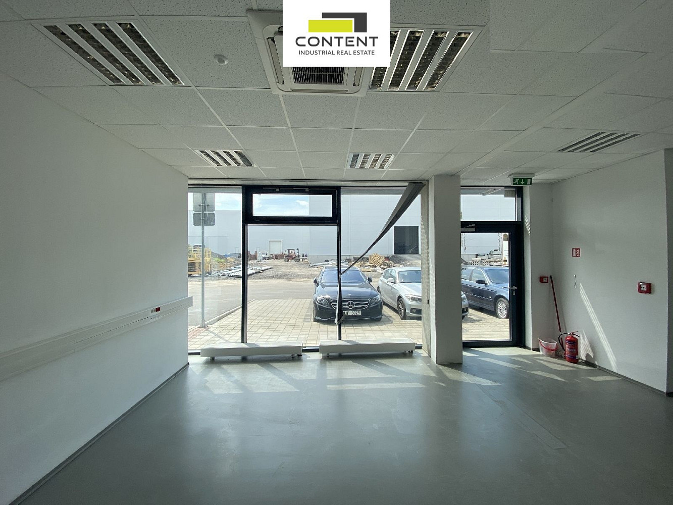 Pronájem skladovacích prostor 367 m² – fotografie 3