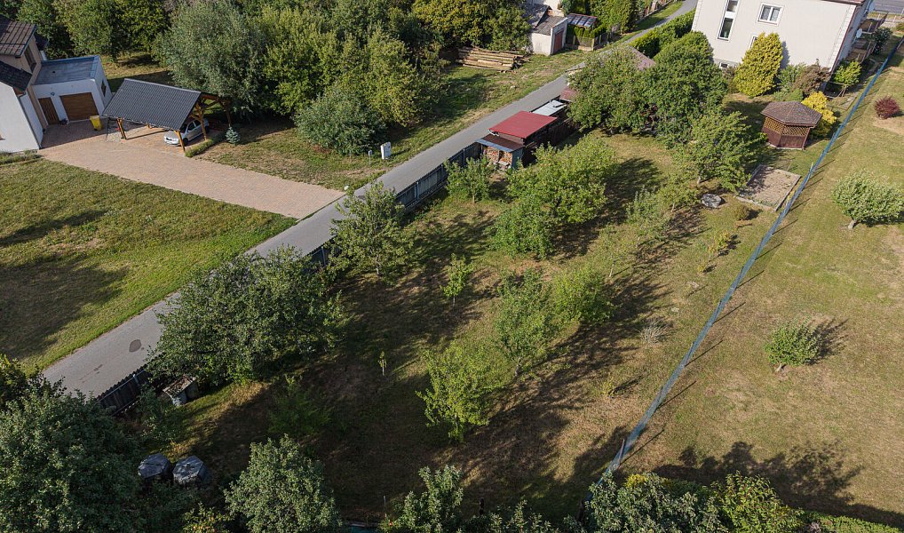 Prodej stavebního pozemku 792 m², Zvole – náhled fotky 12
